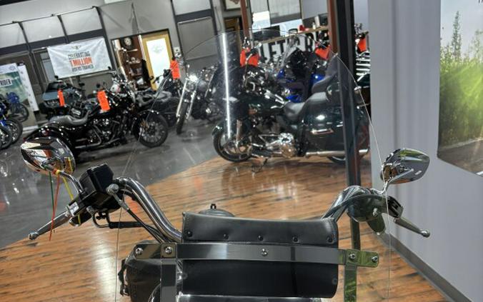 2013 Harley-Davidson® Super Glide® Custom BLK