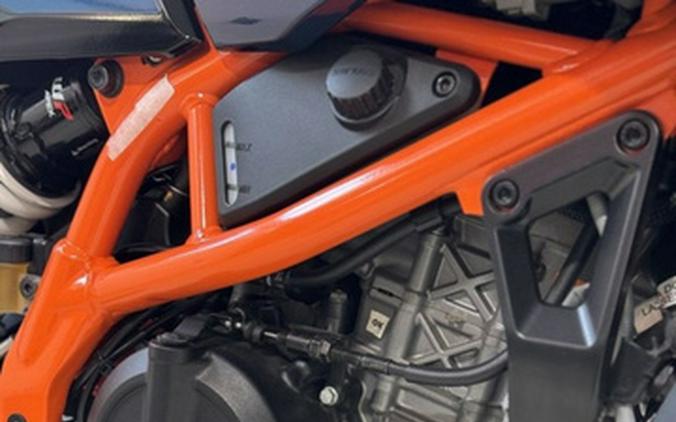 2024 KTM DUKE 390 BLACK