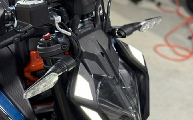 2024 KTM DUKE 390 BLACK