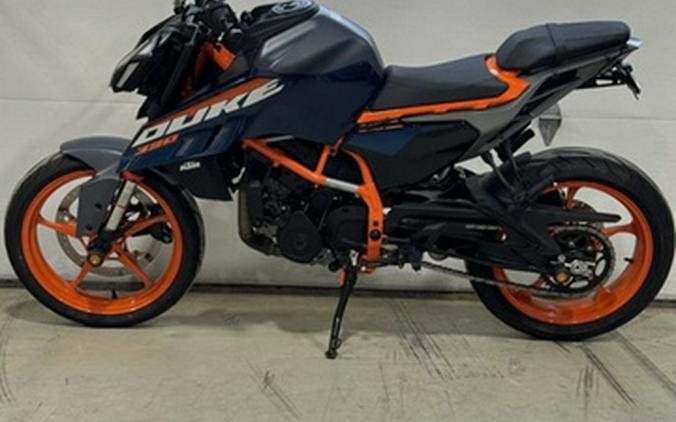 2024 KTM DUKE 390 BLACK