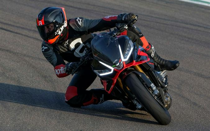 2027 Aprilia Tuono V4 Factory 1100