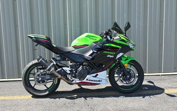 2022 Kawasaki Ninja 400 ABS KRT Edition