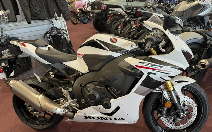 2026 Honda CBR1000RR ABS