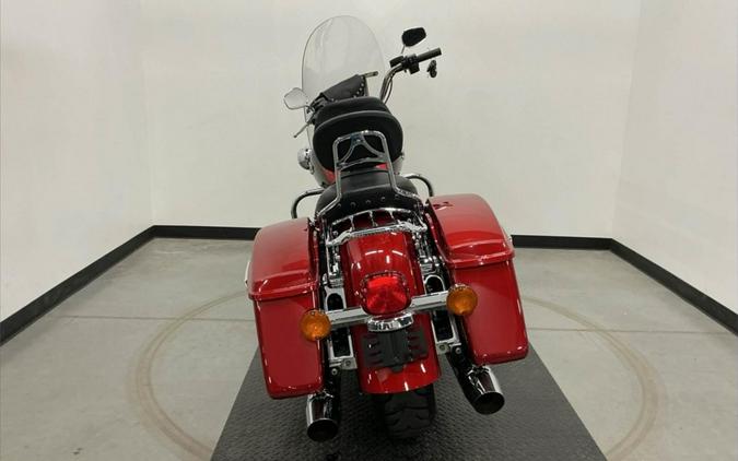 2019 Harley-Davidson Road King Wicked Red/Twisted Cherry