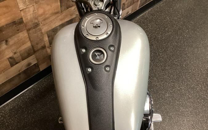 2004 Harley-Davidson® Super Glide® Silver