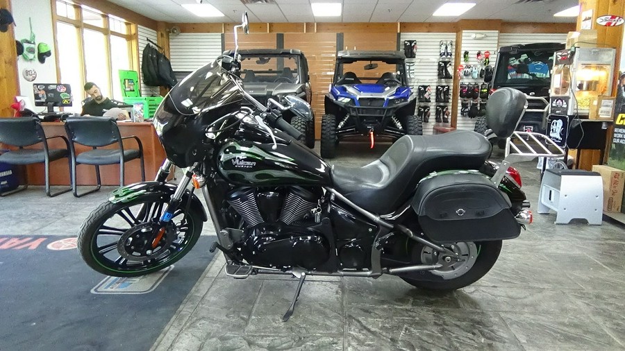 2015 Kawasaki Vulcan® 900 Custom