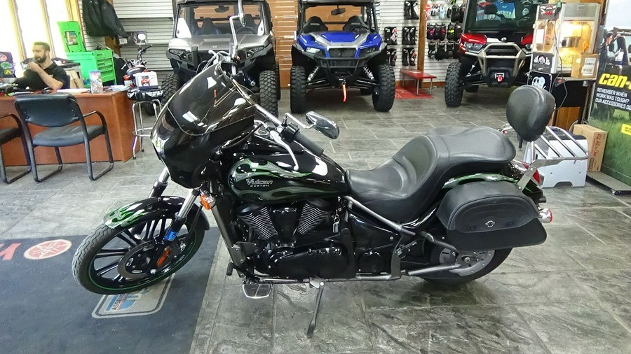 2015 Kawasaki Vulcan® 900 Custom