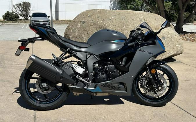 2025 Kawasaki Ninja ZX-6R ABS