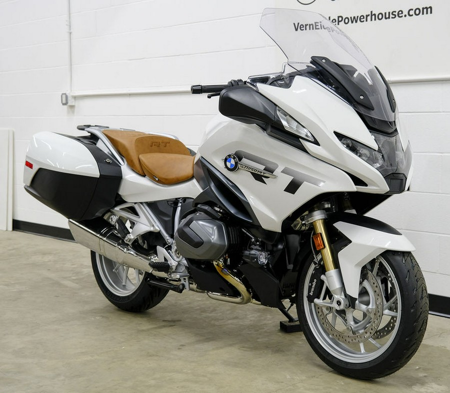 2024 BMW R 1250 RT Alpine White 3