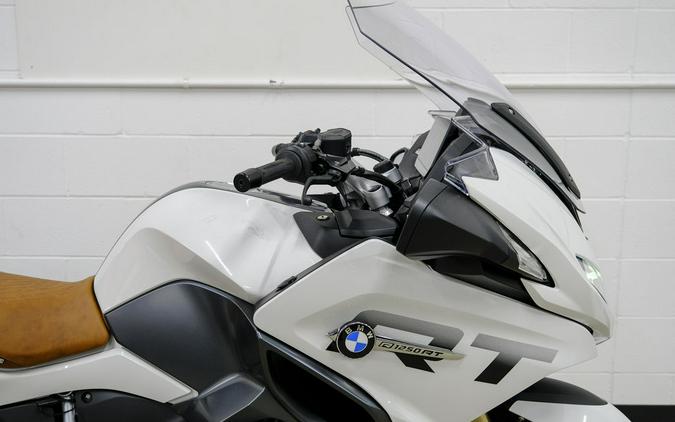 2024 BMW R 1250 RT Alpine White 3