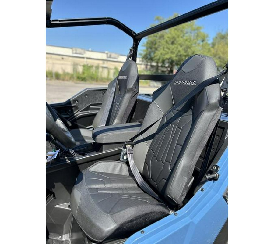 2025 Polaris® General 1000 Premium