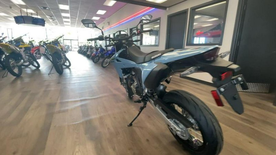 2025 Suzuki DR-Z4SMM5