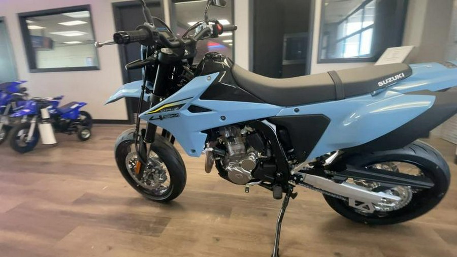 2025 Suzuki DR-Z4SMM5