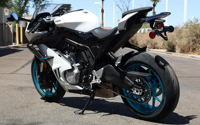 2026 CFMOTO SS 675
