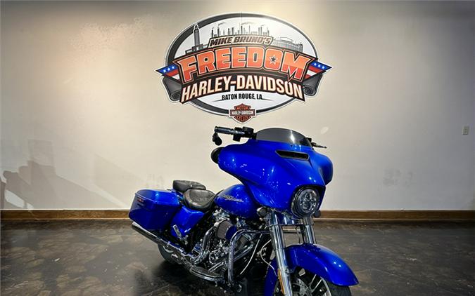 2018 Harley-Davidson Street Glide® Base