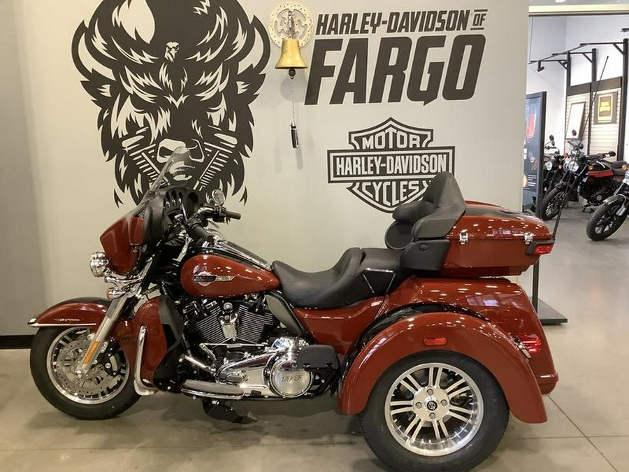 2024 Harley-Davidson® FLHTCUTG - Tri Glide® Ultra