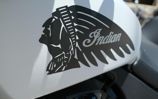 2025 INDIAN MOTORCYCLE CHIEFTAIN POWERPLUS DARK HORSE WITH 112 AND POWERBAND AUDIO PACKAGE