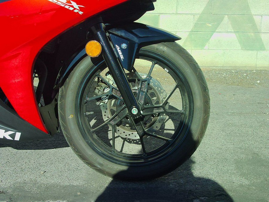2023 Suzuki GSX250RAM3