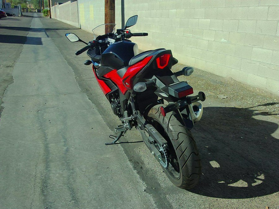 2023 Suzuki GSX250RAM3