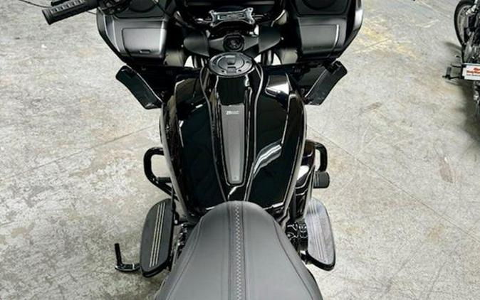 2024 Harley-Davidson® FLTRX - Road Glide®