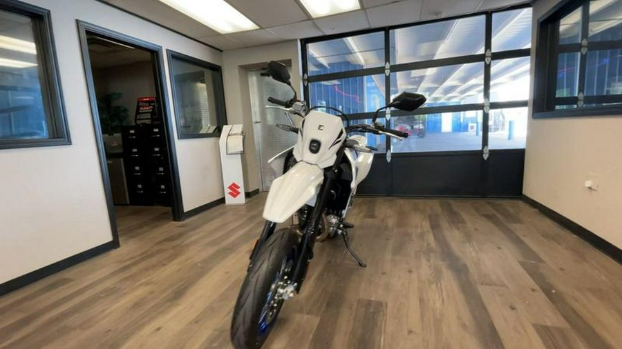 2025 Suzuki DR-Z4SMM5