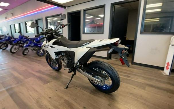 2025 Suzuki DR-Z4SMM5