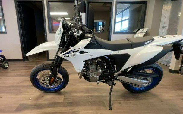 2025 Suzuki DR-Z4SMM5