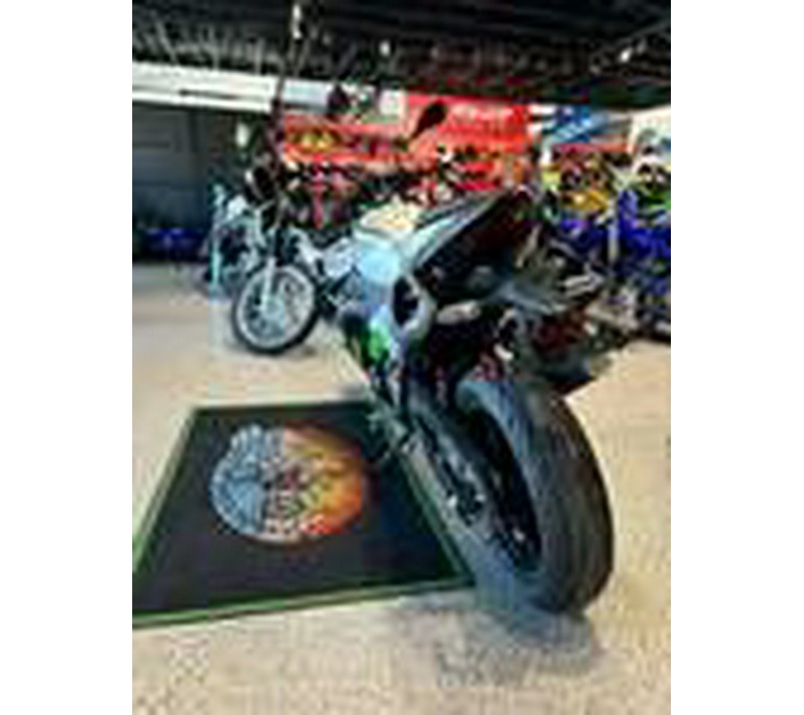 2024 Kawasaki Z7 Hybrid ABS