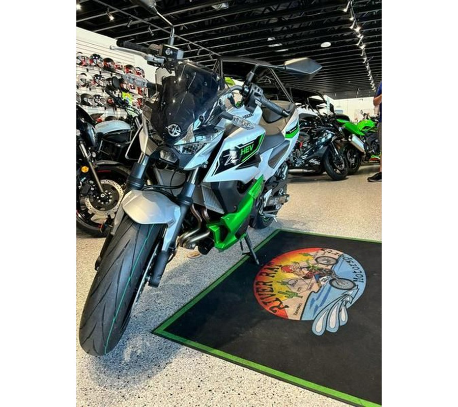 2024 Kawasaki Z7 Hybrid ABS