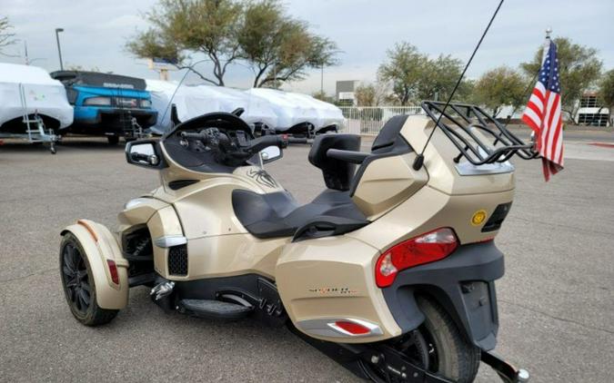 2017 Can-Am® Spyder® RT-S 6-Speed Semi-Automatic (SE6)