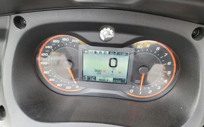 2017 Can-Am® Spyder® RT-S 6-Speed Semi-Automatic (SE6)