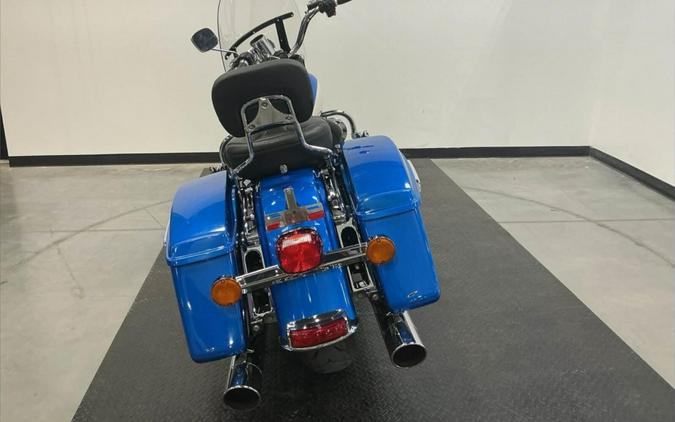 2016 Harley-Davidson Road King Police Special Luxury Blue Pearl/Brilliant Silver