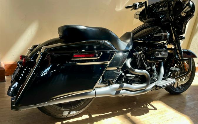 2019 Harley-Davidson Street Glide® Special