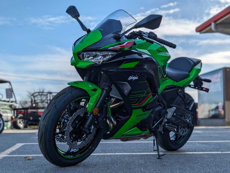 2024 Kawasaki Ninja® 650 KRT EDITION ABS