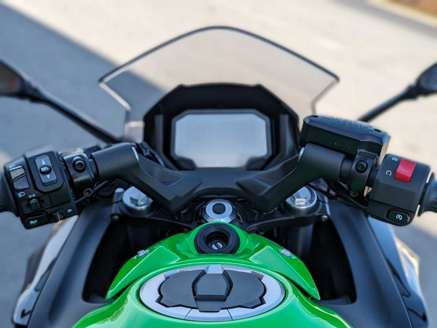 2024 Kawasaki Ninja® 650 KRT EDITION ABS