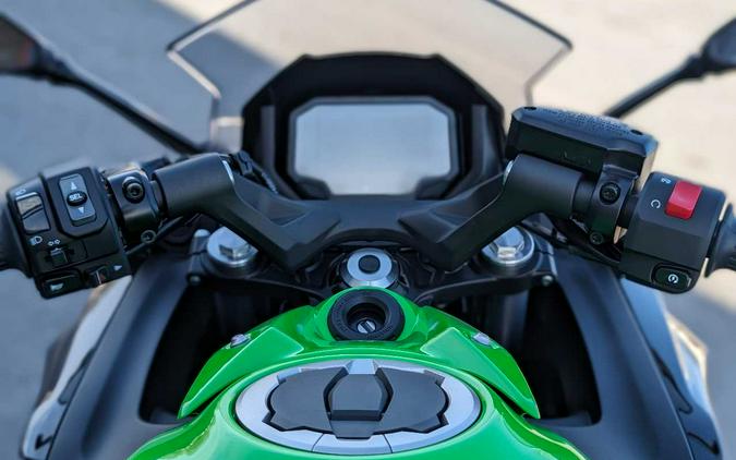 2024 Kawasaki Ninja® 650 KRT EDITION ABS