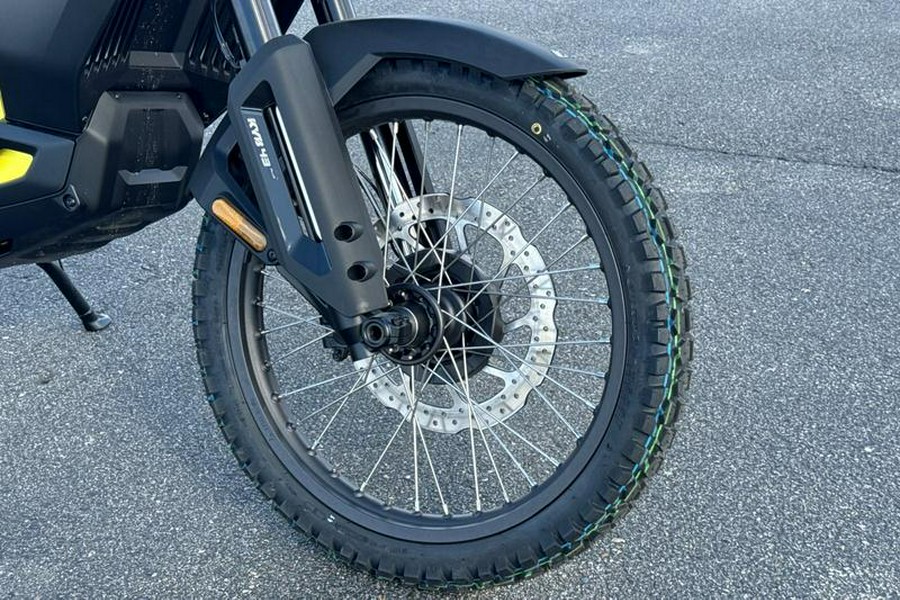 2025 Can-Am® Origin® Base