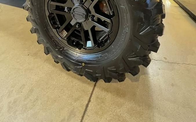 2026 Can-Am Defender MAX Limited HD11