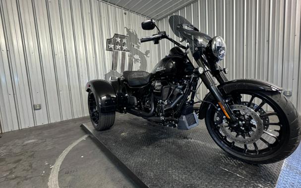 2024 Harley-Davidson FREEWHEELER