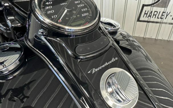 2024 Harley-Davidson FREEWHEELER