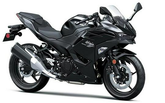 2026 Kawasaki Ninja 500 Base
