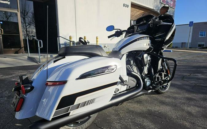 New 2025 Indian Motorcycle Challenger Dark Horse 112