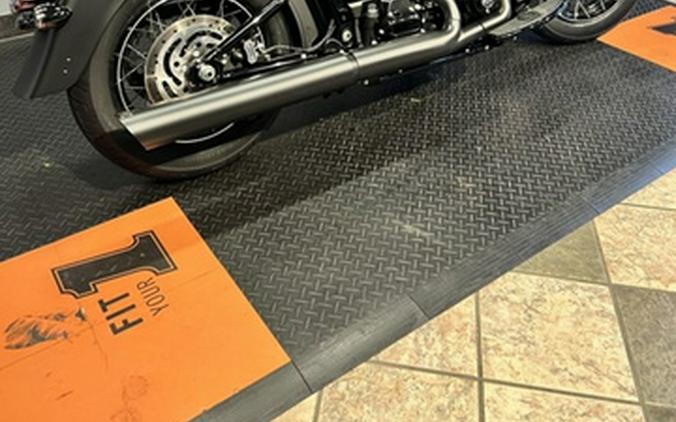 2026 Harley-Davidson Softail FLHD - Deadwood