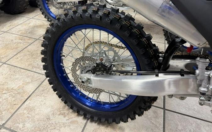 2027 Yamaha YZ 450F Monster Energy Edition