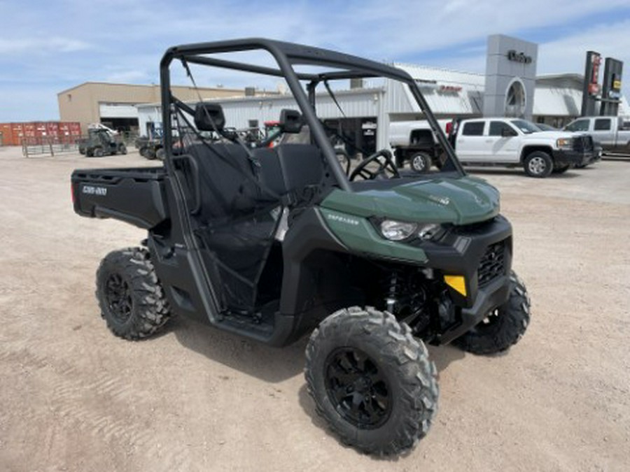 2025 Can-Am Defender DPS HD10