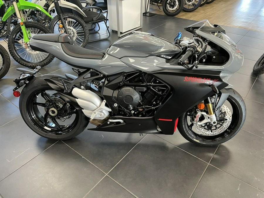 2023 MV Agusta Superveloce 800
