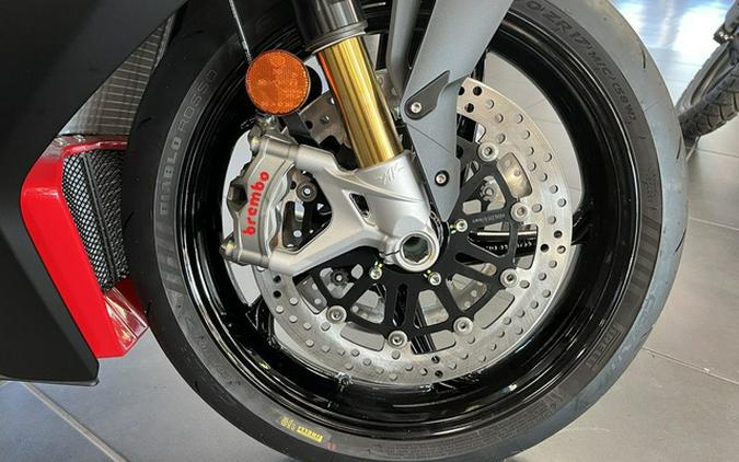 2023 MV Agusta Superveloce 800