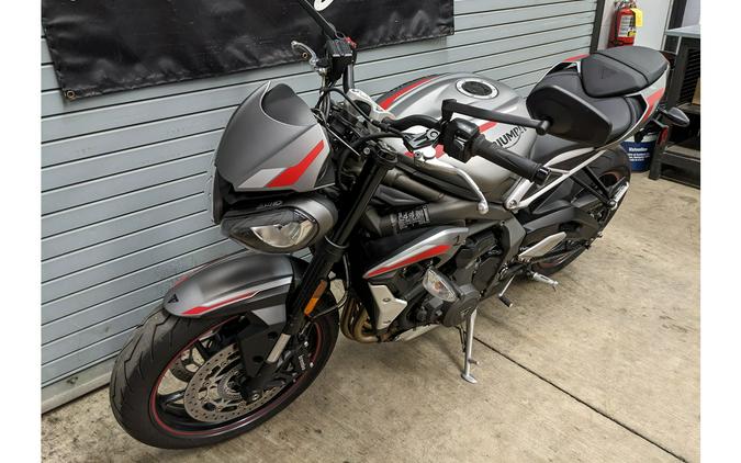 2022 Triumph Street Triple 765 R LOW