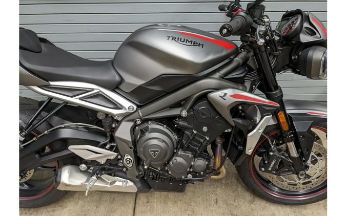 2022 Triumph Street Triple 765 R LOW