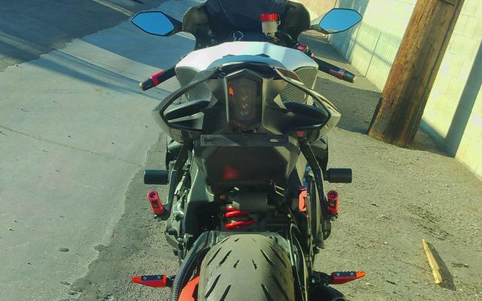 2016 Yamaha YZF R1